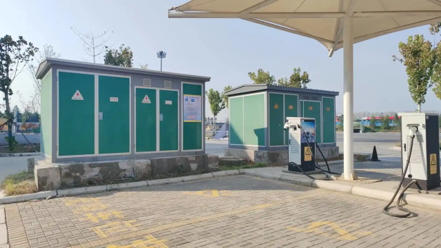 海北户外箱式变压器